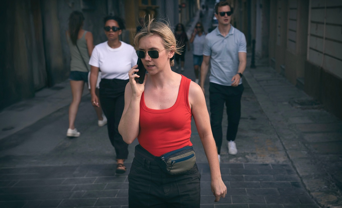 Saskia Ashdown as DC Isla Ray, Lauren Lyle as Karen Pirie, and Chris Jenks as DC Jason Murr