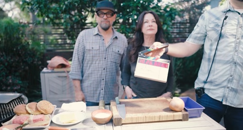 First Look: 'Simply Symons' (Video)